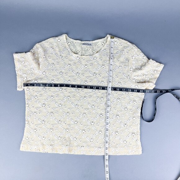 Lace Crop Top | Vintage Butter Yellow Floral Eyelet Lace Short Sleeve Shirt - Picture 7 of 7